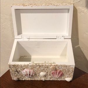 jewelry organizer from the cayman islands
